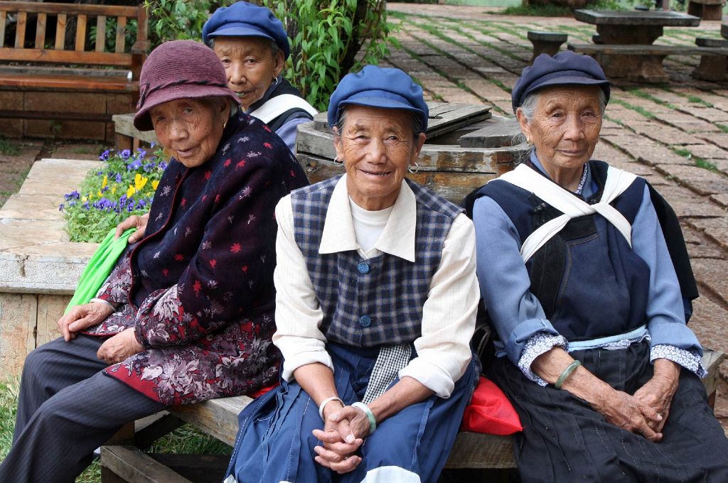 4-chinese-ladies4x6